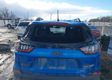 2020 Jeep Cherokee Trailhawk 4X4 z USA, uszkodzony, nr VIN 1C4PJMBN4LD642312